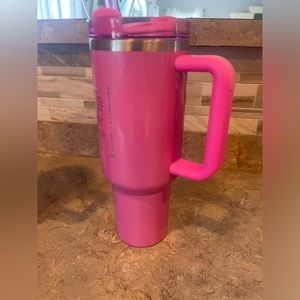 Starbucks Stanley winter pink